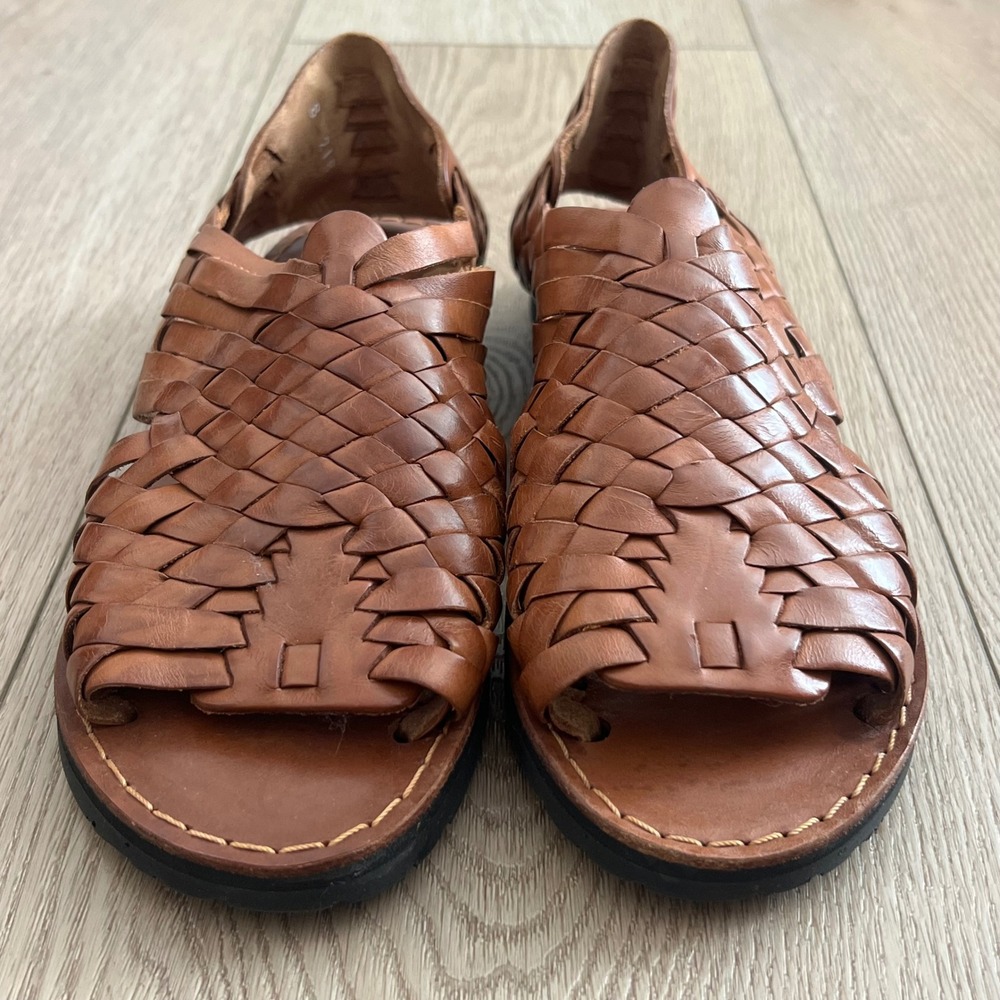 Brand X Huaraches Mexico.  Woven Leather Sandals Open Toe Flat. Cognac. Womens 8
